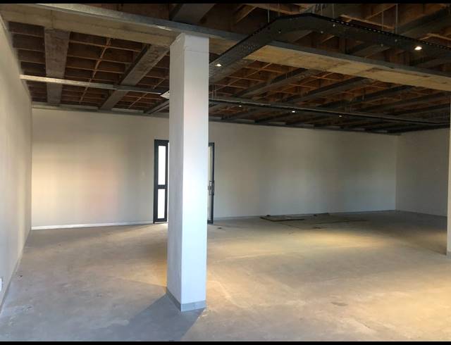 157M² OFFICE TO LET IN CRAIGHALL